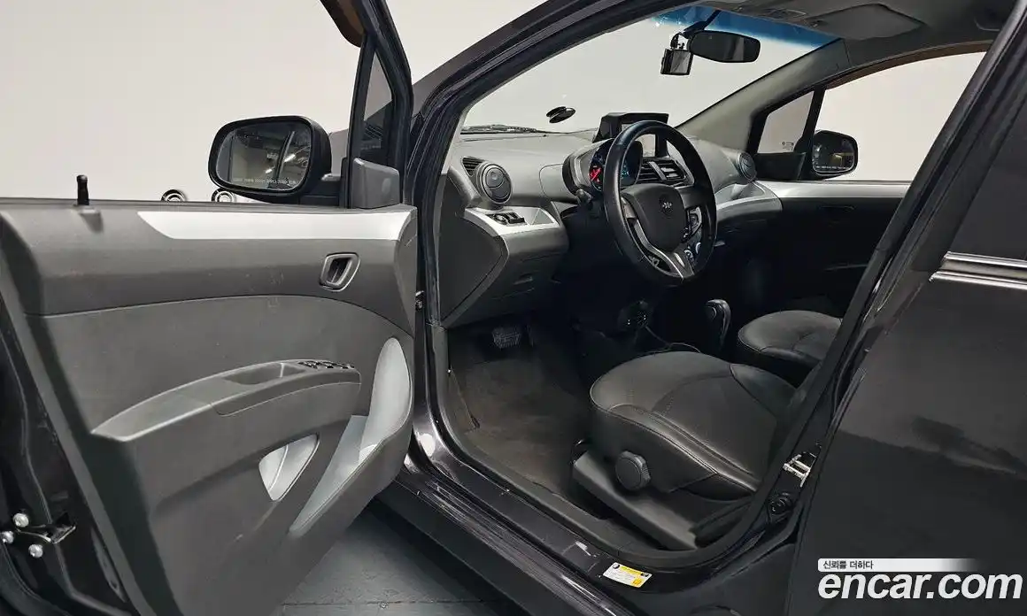 Chevrolet Spark 2015 1.0 гидро в Москве № 1420061, фото 13