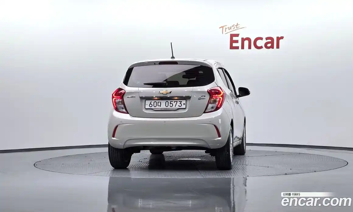 Chevrolet Spark 2016 1.0 гидро в Москве № 1420281, фото 4