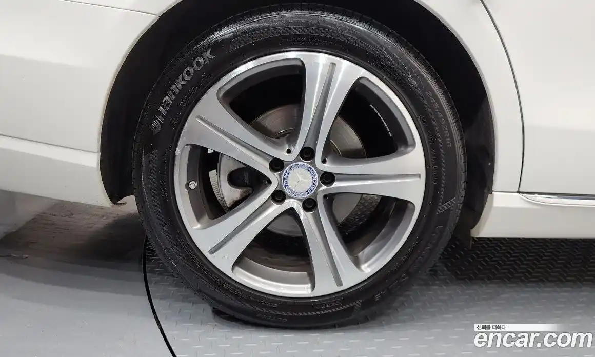 Mercedes-Benz E-Class 2017 2.0 гидро в Москве № 1421947, фото 5