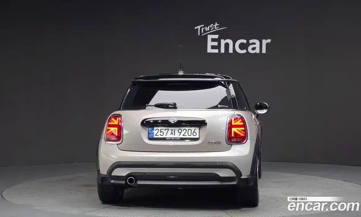 Mini Cooper 2022 1.5 гидро в Москве № 1423673, фото 4