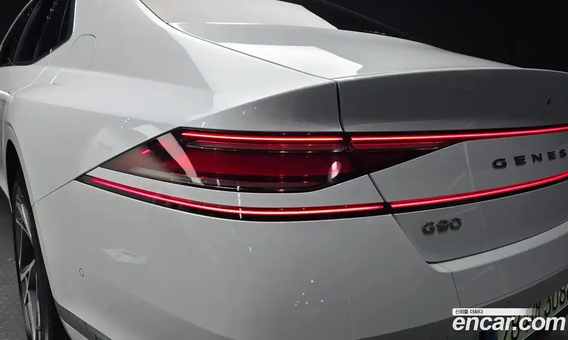 Genesis G90 2022 3.5 гидро в Москве, фото 8