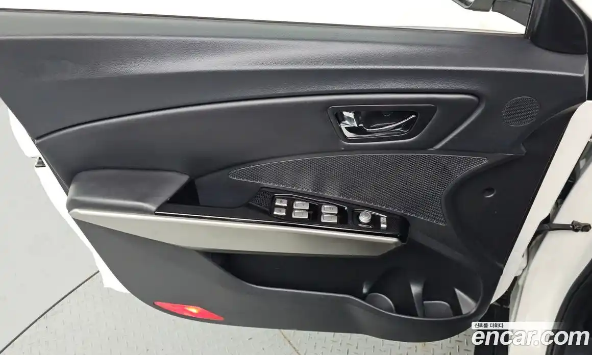 SsangYong TIBOLI 2016 1.6 гидро, фото 14
