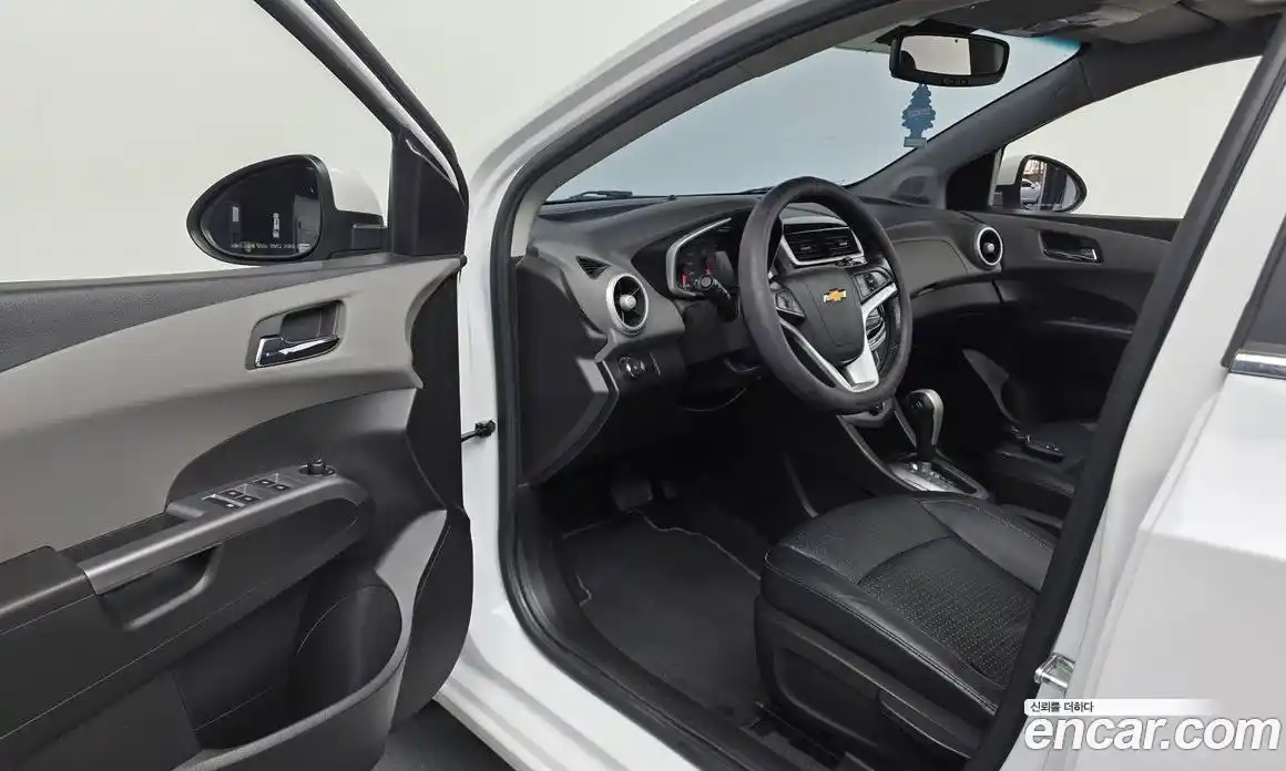 Chevrolet Aveo 2016 1.4 гидро в Москве № 1541267, фото 13