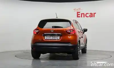Renault QM3 2015 1.5 гидро в Москве № 1543456, миниатюра 4