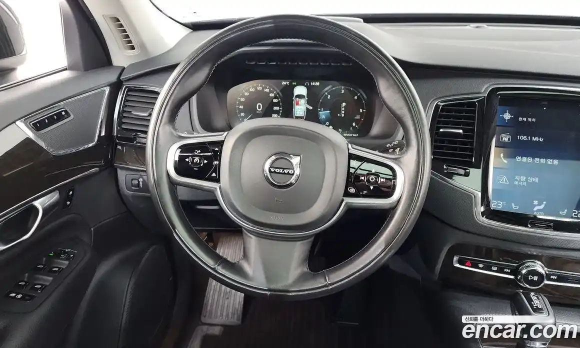 Volvo XC90 2018 2.0 гидро в Москве № 1546944, фото 18