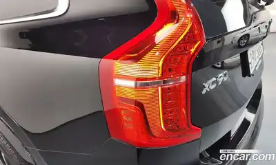 Volvo XC90 2018 2.0 гидро в Москве № 1546944, миниатюра 9
