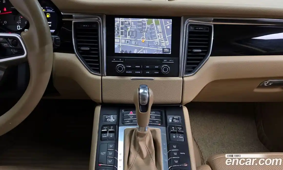 Porsche Macan 2017 3.0 гидро в Москве № 1547200, фото 18