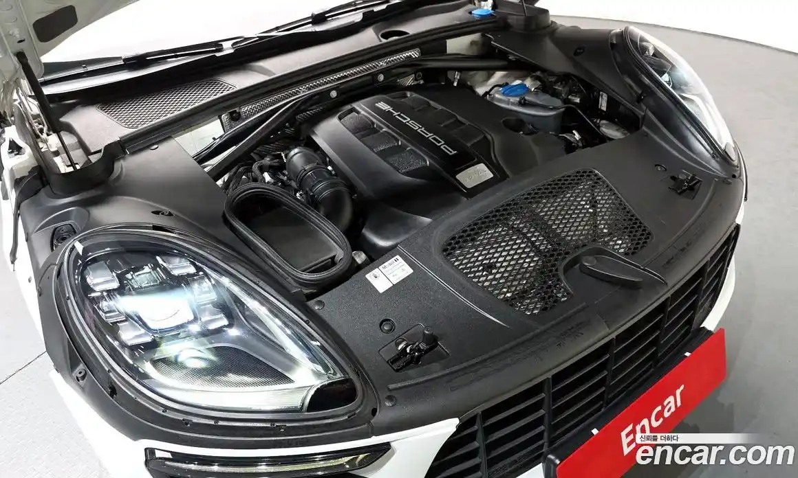 Porsche Macan 2017 3.0 гидро в Москве № 1547200, фото 5