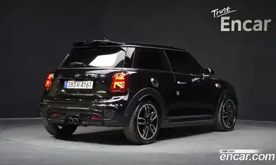 Mini Cooper 2018 2.0 гидро в Москве № 1548166, миниатюра 2