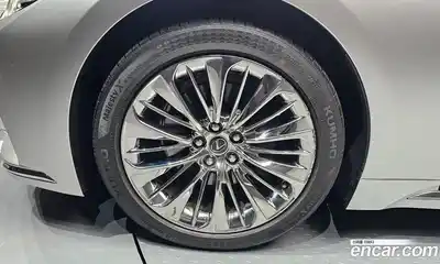 Lexus LS 2021 3.5 гидро в Москве № 1548821, миниатюра 5
