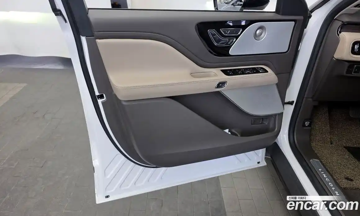 Lincoln Aviator 2023 3.0 гидро, фото 14