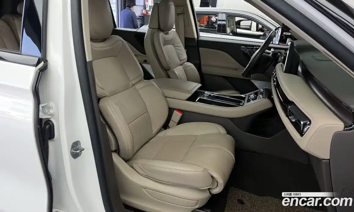 Lincoln Aviator 2023 3.0 гидро, фото 16