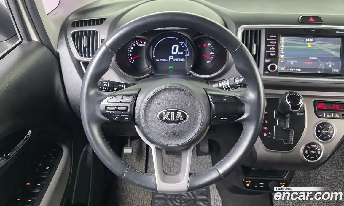 Kia Ray 2018 1.0 гидро в Москве № 1611528, фото 19