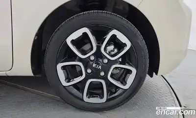 Kia Ray 2018 1.0 гидро в Москве № 1611528, миниатюра 5