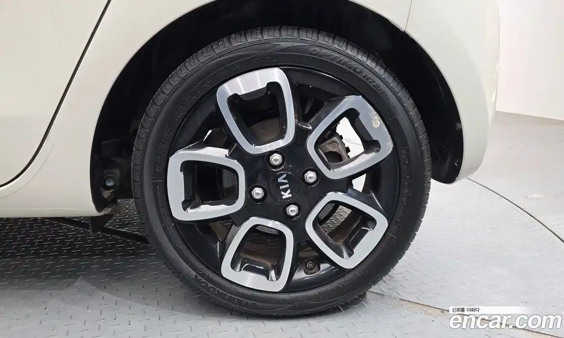 Kia Ray 2018 1.0 гидро в Москве № 1611528, фото 7