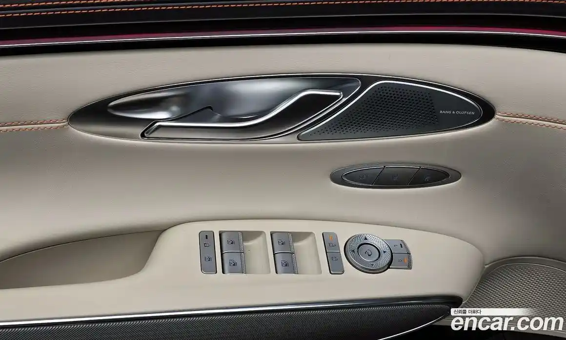 Genesis GV70 2024 2.5 гидро в Москве № 1611917, фото 30