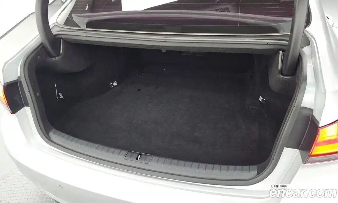 Genesis G80 2017 3.3 гидро в Москве № 1612007, фото 26