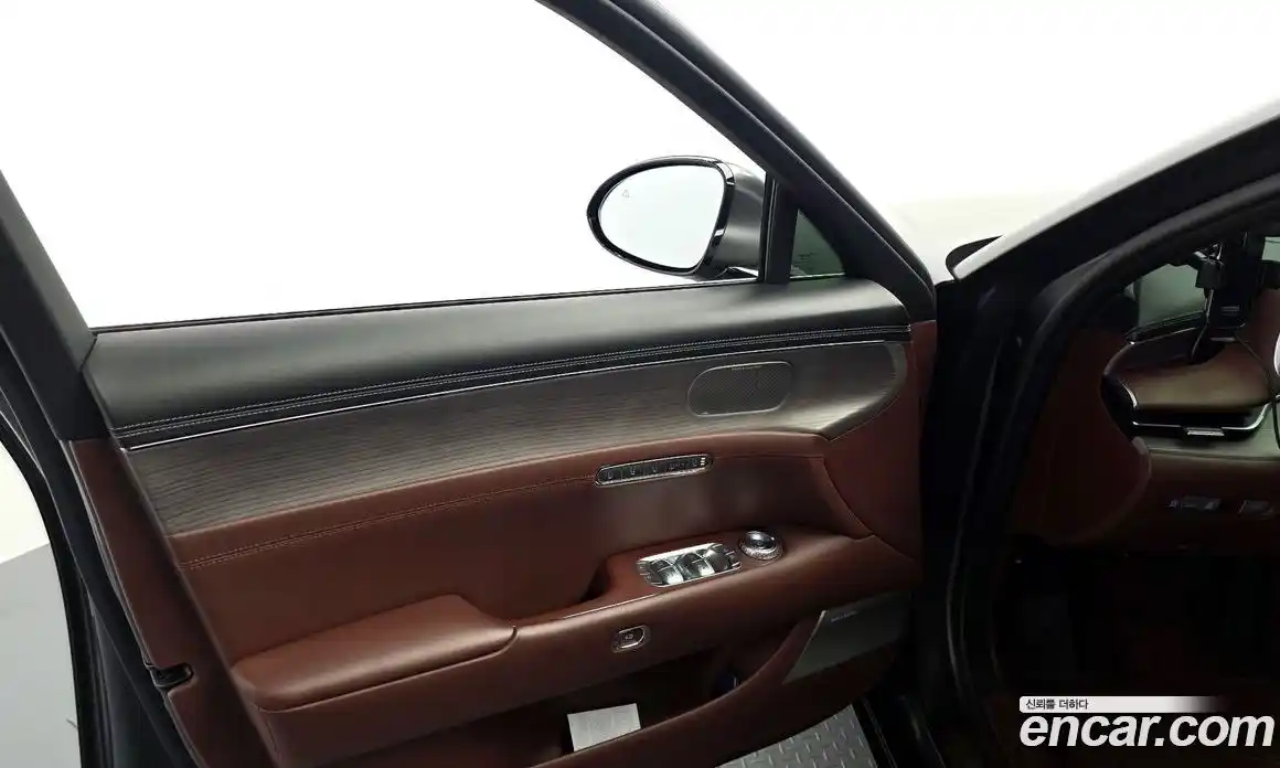 Genesis G90 2022 3.5 гидро в Москве, фото 14