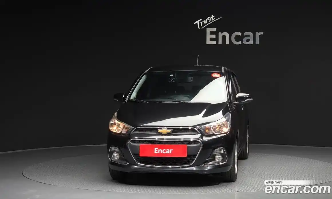 Chevrolet Spark 2016 1.0 гидро в Москве, фото 3