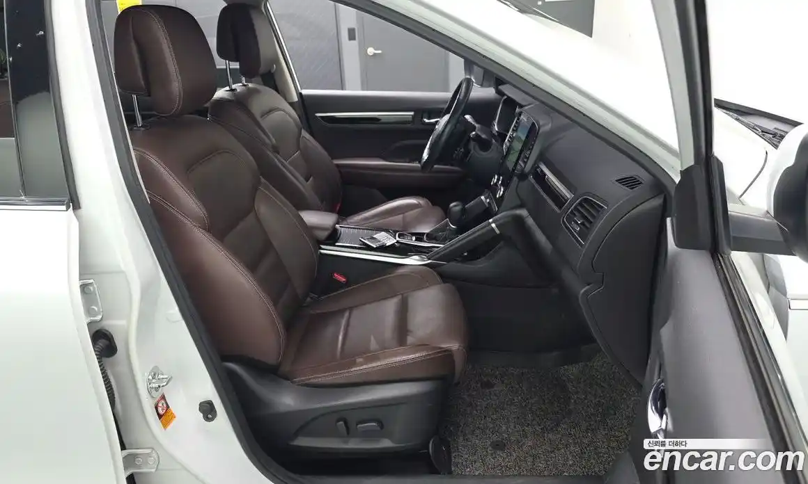 Renault QM6 2016 2.0 гидро в Москве № 1615675, фото 18