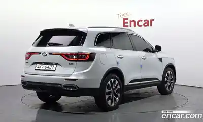 Renault QM6 2016 2.0 гидро в Москве № 1615675, миниатюра 2