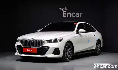 BMW 5-Series, 2024