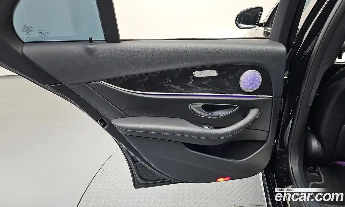 Mercedes-Benz E-Class 2019 1.9 гидро в Москве № 1617328, фото 15
