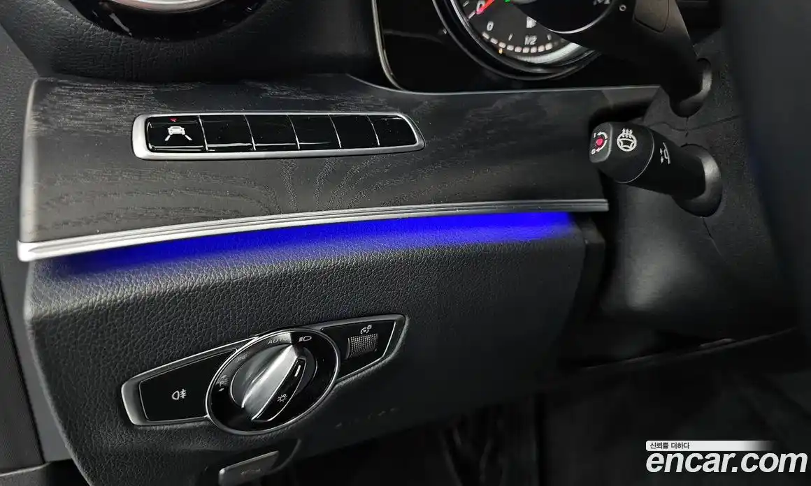 Mercedes-Benz E-Class 2019 1.9 гидро в Москве № 1617328, фото 28