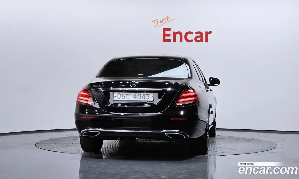 Mercedes-Benz E-Class 2019 1.9 гидро в Москве № 1617328, фото 4