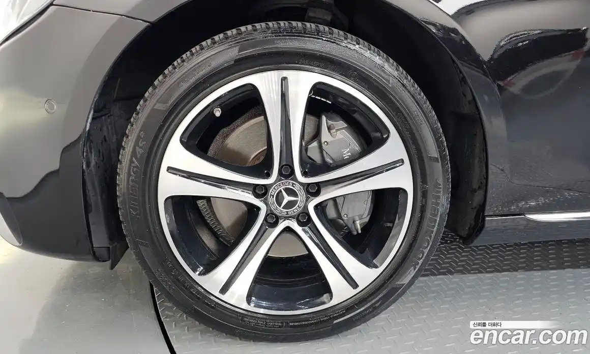 Mercedes-Benz E-Class 2019 1.9 гидро в Москве № 1617328, фото 5