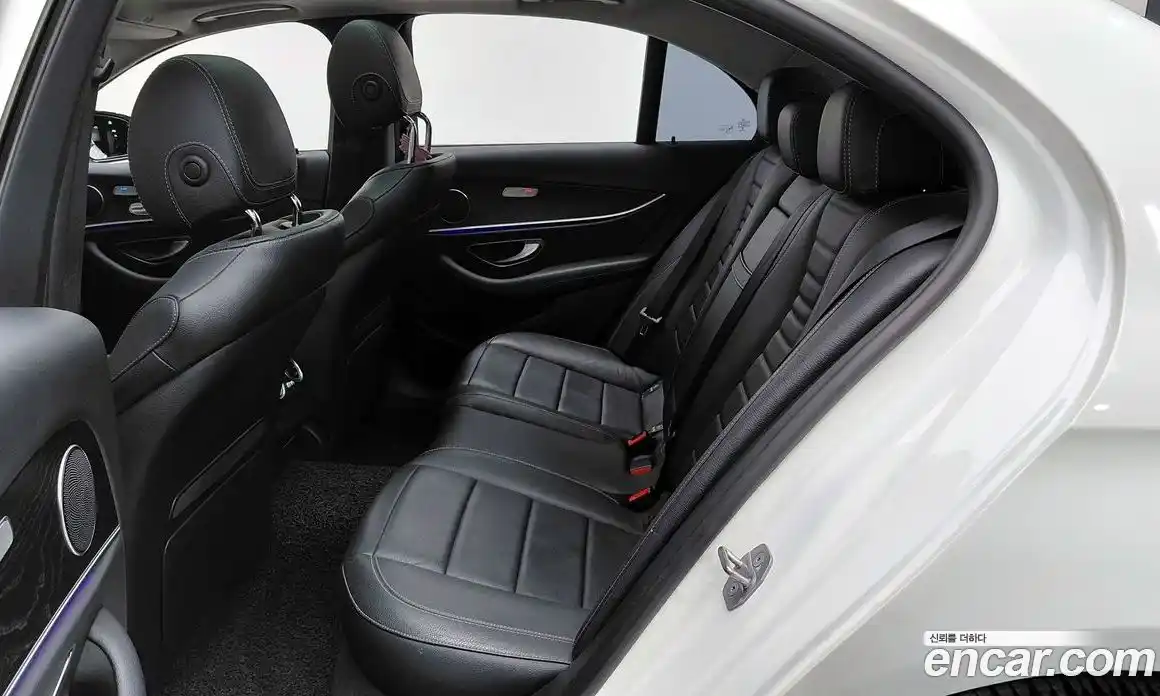 Mercedes-Benz E-Class 2016 2.0 гидро в Москве № 1617506, фото 15