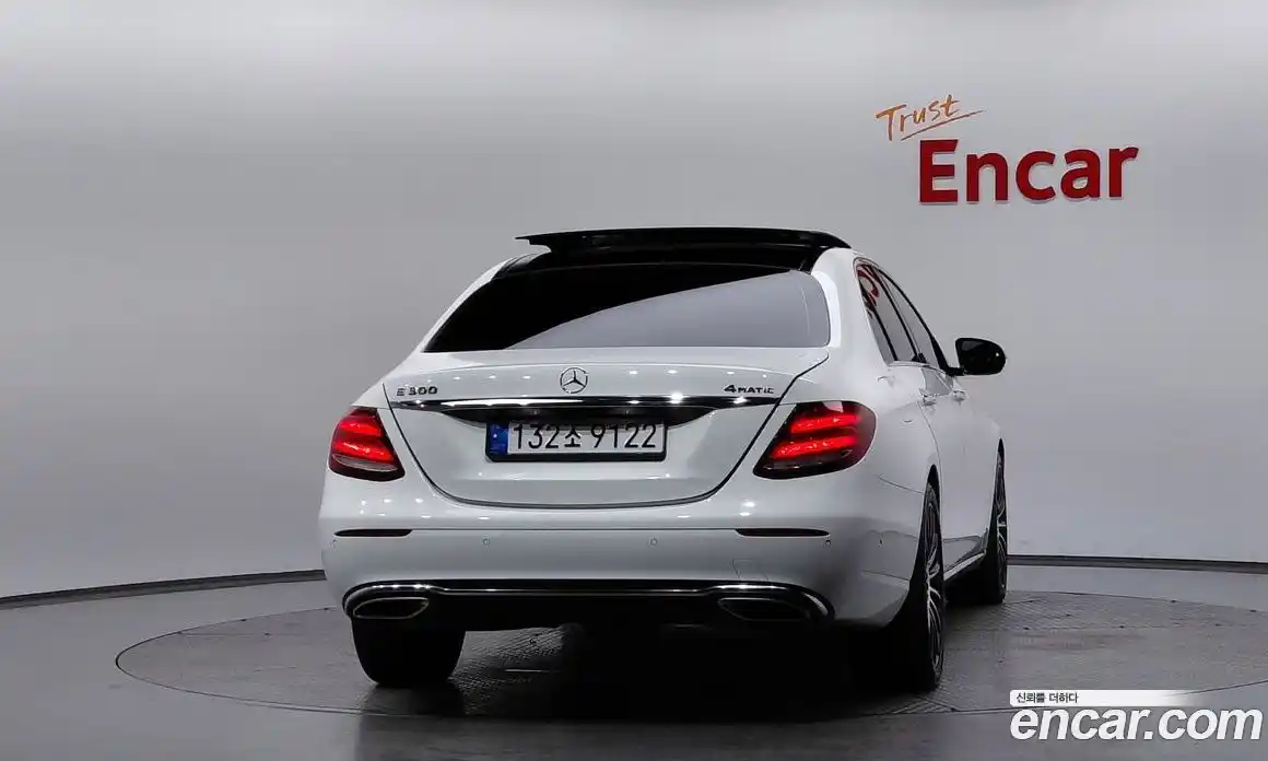 Mercedes-Benz E-Class 2016 2.0 гидро в Москве № 1617506, фото 3
