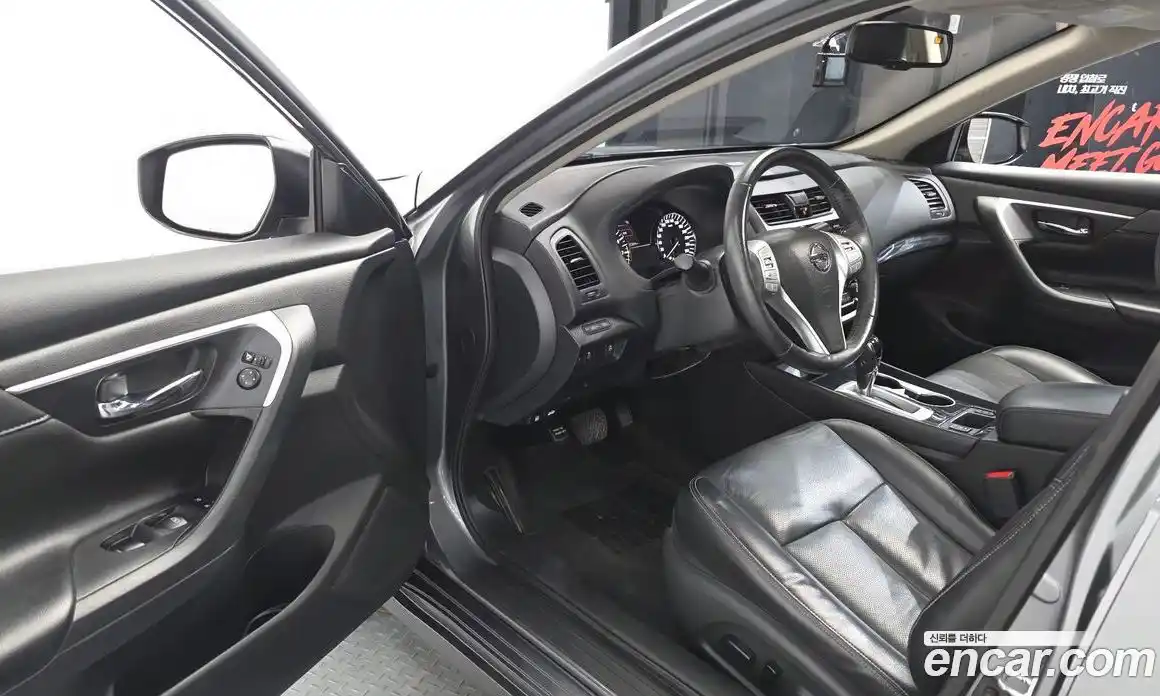 Nissan Altima 2018 2.5 гидро в Москве № 1617910, фото 13