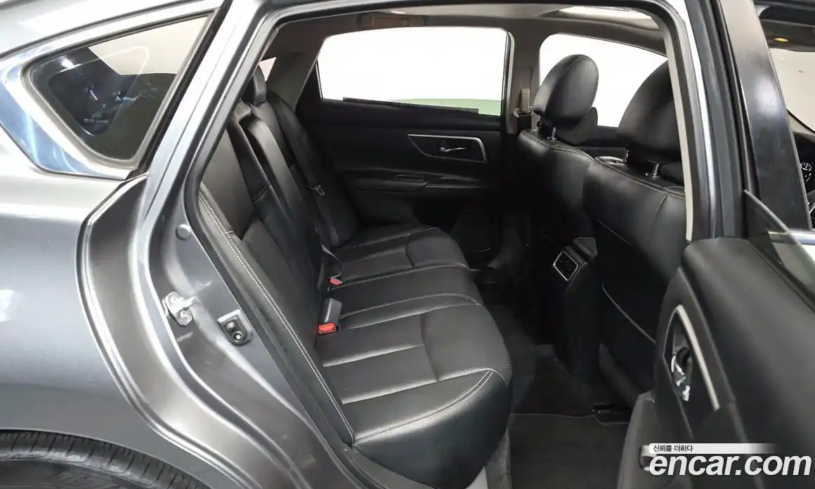 Nissan Altima 2018 2.5 гидро в Москве № 1617910, фото 16
