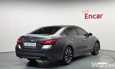 Nissan Altima 2018 2.5 гидро в Москве № 1617910, миниатюра 2