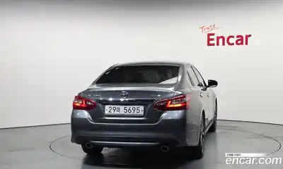 Nissan Altima 2018 2.5 гидро в Москве № 1617910, миниатюра 4