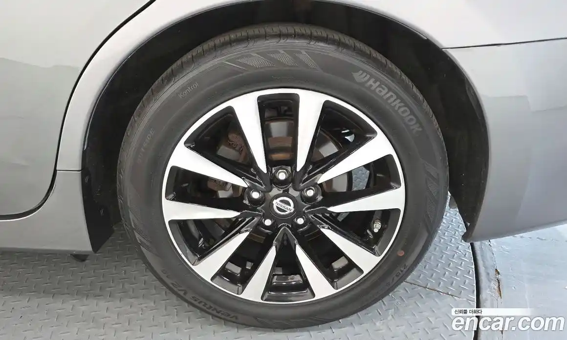 Nissan Altima 2018 2.5 гидро в Москве № 1617910, фото 7