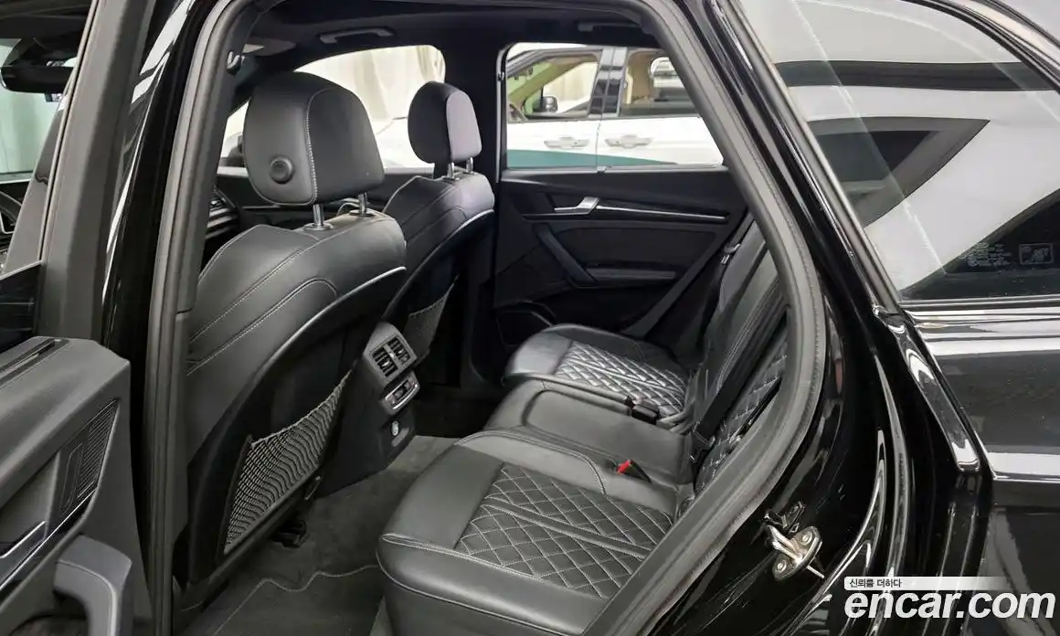 Audi SQ5 2020 3.0 гидро в Москве № 1618006, фото 16