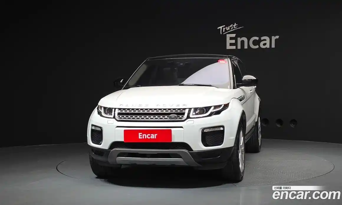 Land Rover Range-Rover Evoque 2018 2.0 гидро в Москве № 1619498, фото 3