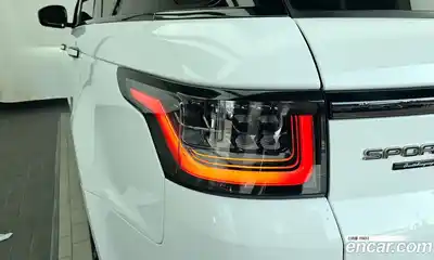 Land Rover Range-Rover Sport 2021 3.0 гидро в Москве № 1619631, миниатюра 9