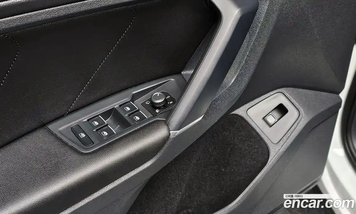 Volkswagen Tiguan 2018 2.0 гидро в Москве № 1623240, фото 28