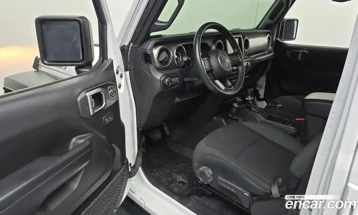 Jeep Wrangler 2020 2.0 гидро в Москве № 1623841, фото 13