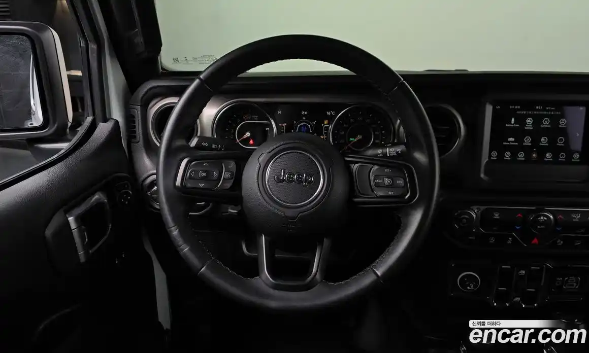 Jeep Wrangler 2020 2.0 гидро в Москве № 1623841, фото 18