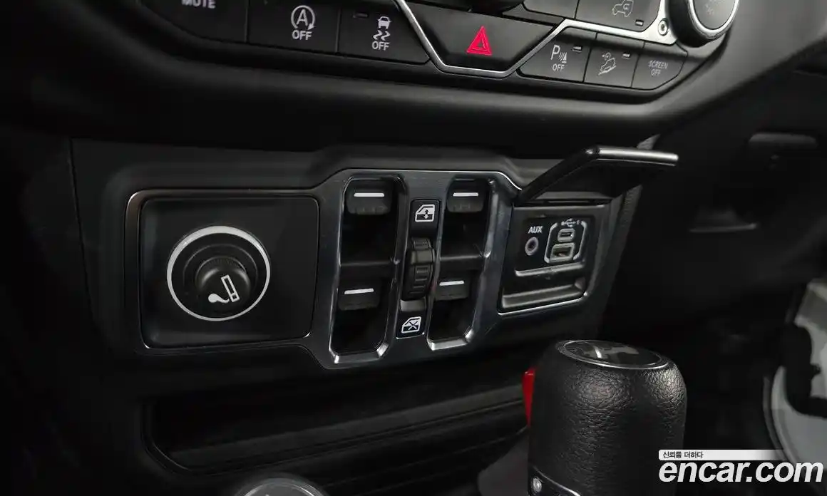 Jeep Wrangler 2020 2.0 гидро в Москве № 1623841, фото 24