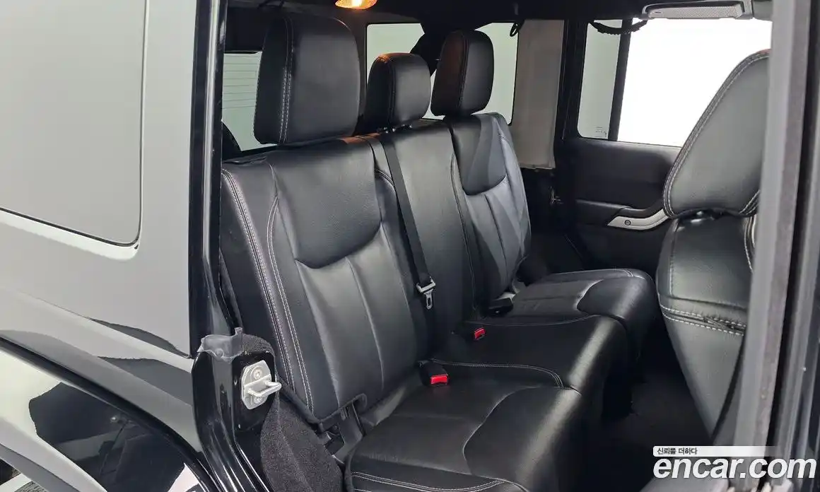 Jeep Wrangler 2017 3.6 гидро в Москве № 1624162, фото 17