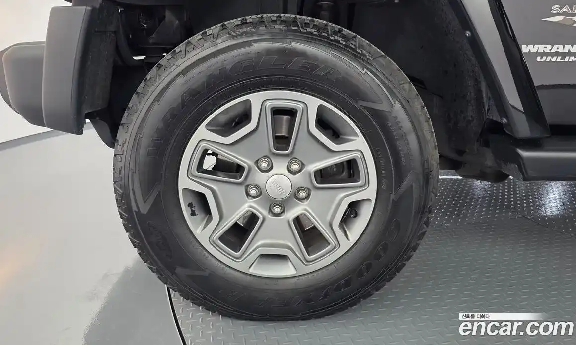 Jeep Wrangler 2017 3.6 гидро в Москве № 1624162, фото 4