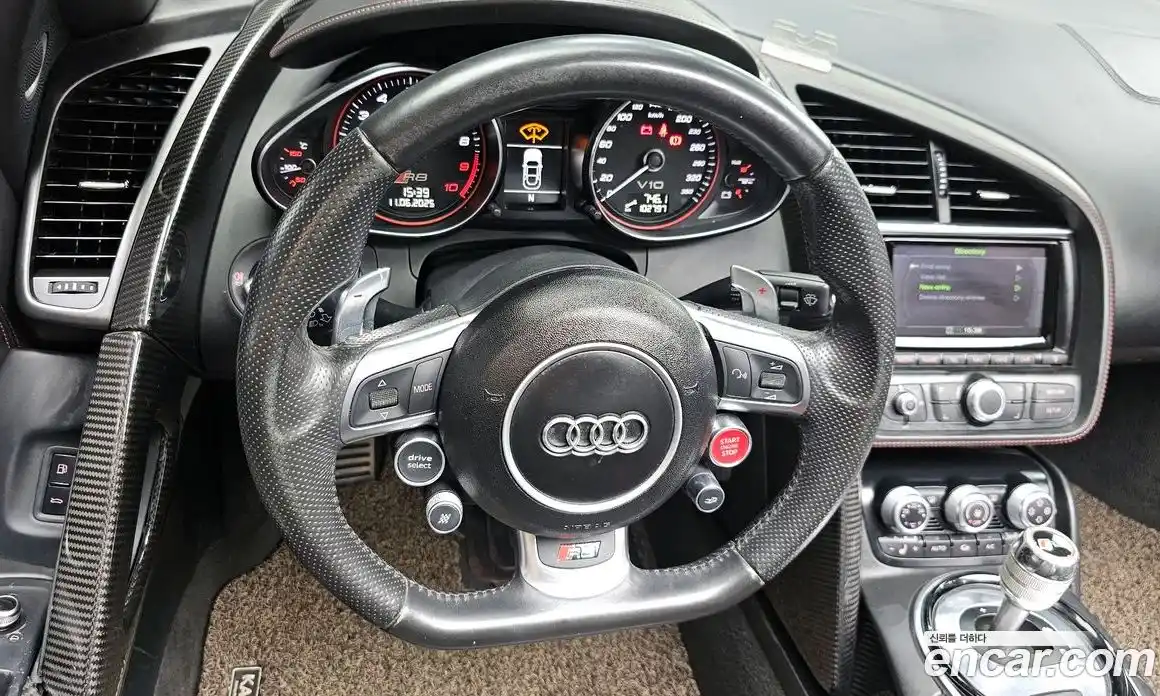 Audi R8 2013 5.2 гидро в Москве № 163605, фото 13