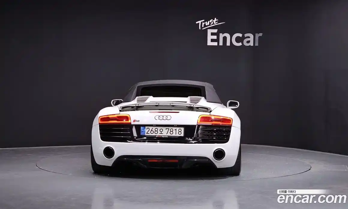 Audi R8 2013 5.2 гидро в Москве № 163605, фото 4