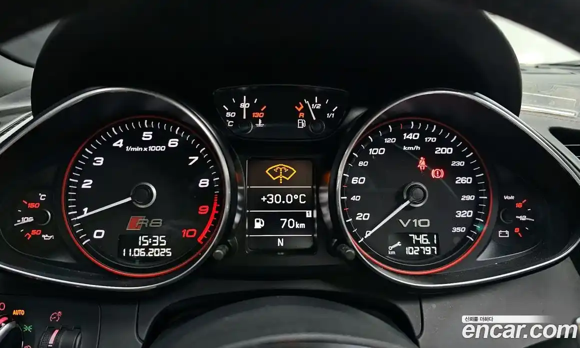 Audi R8 2013 5.2 гидро в Москве № 163605, фото 8