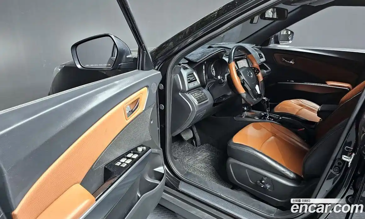 SsangYong TIBOLI 2017 1.6 гидро в Москве № 1685962, фото 13